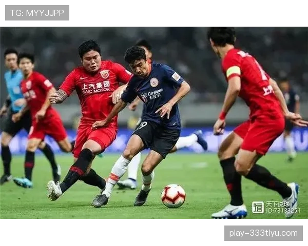 全北现代汽车足球俱乐部新赛季阵容变动明显，联赛开局阶段阵容磨合面临挑战